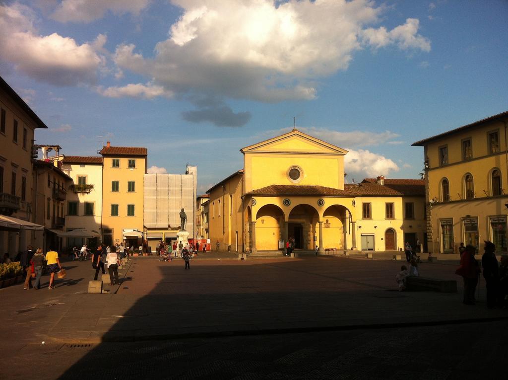 La Fiera Vecchia Apartments Meleto Dış mekan fotoğraf